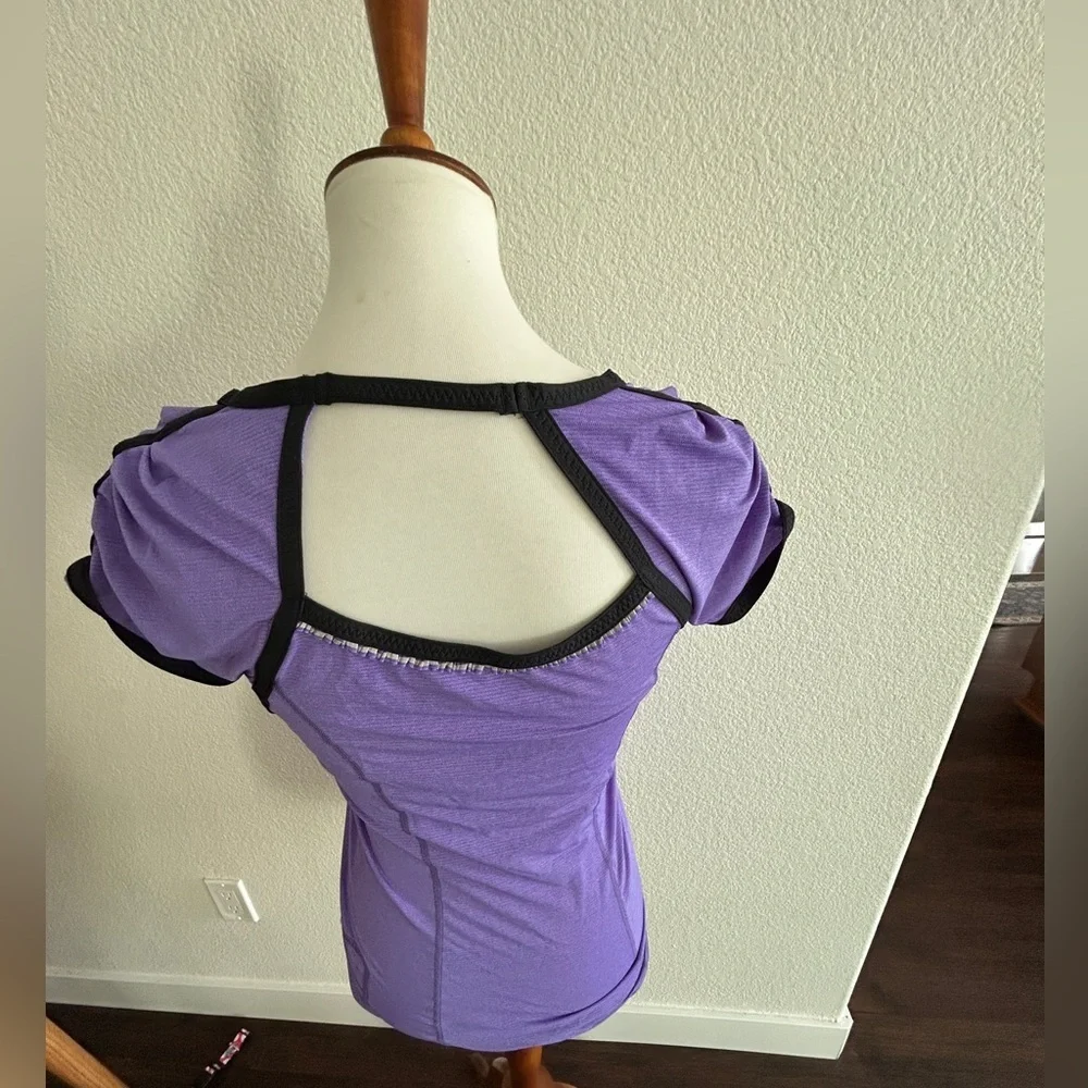 lululemon athletica Purple and Black Short Sleeve Top